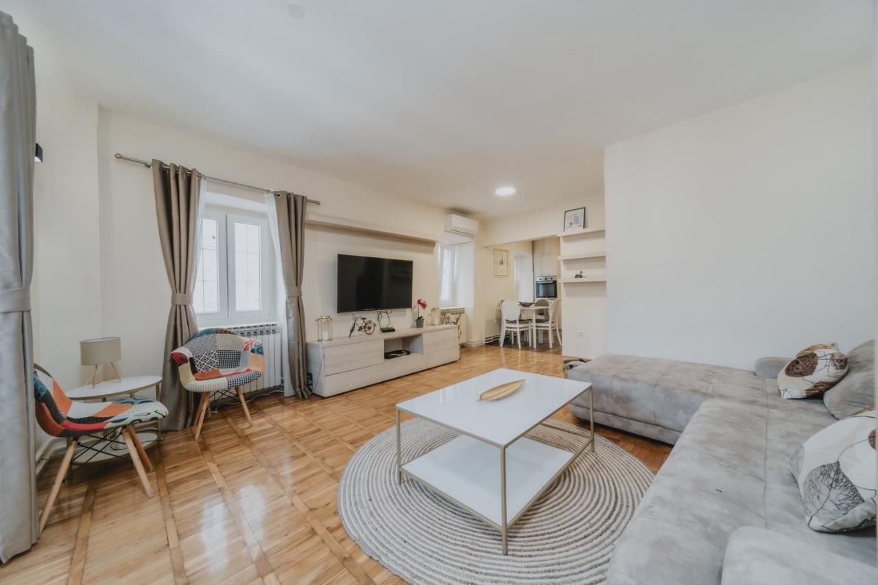 Regina Apartments Budva Extérieur photo